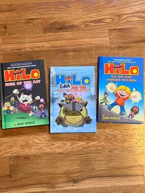 Hilo Kids Hardcover Graphic Novels Book Lot. Books 1, 9, & 10 Great Condition
